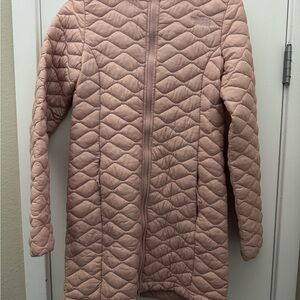 Women's Pink Quilted Northface Jacket